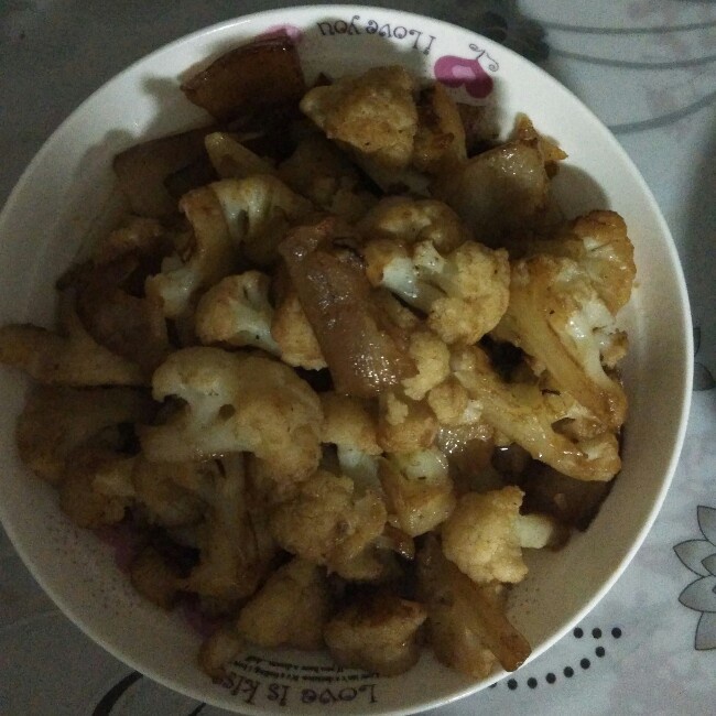 花菜炒肉片