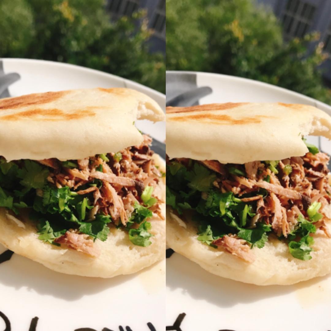 腊汁肉夹馍