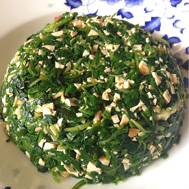 凉拌香干马兰头