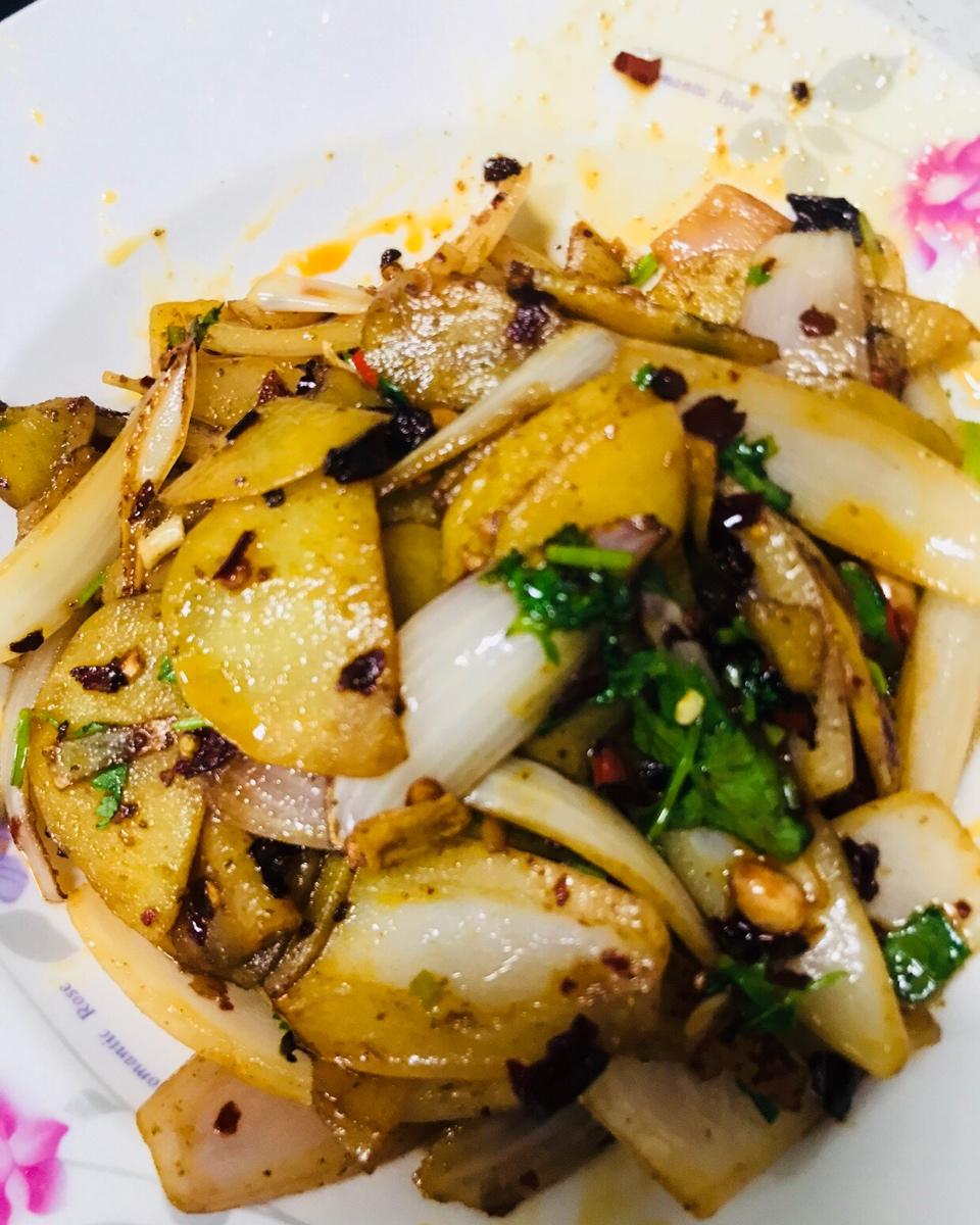 孜然洋葱土豆片