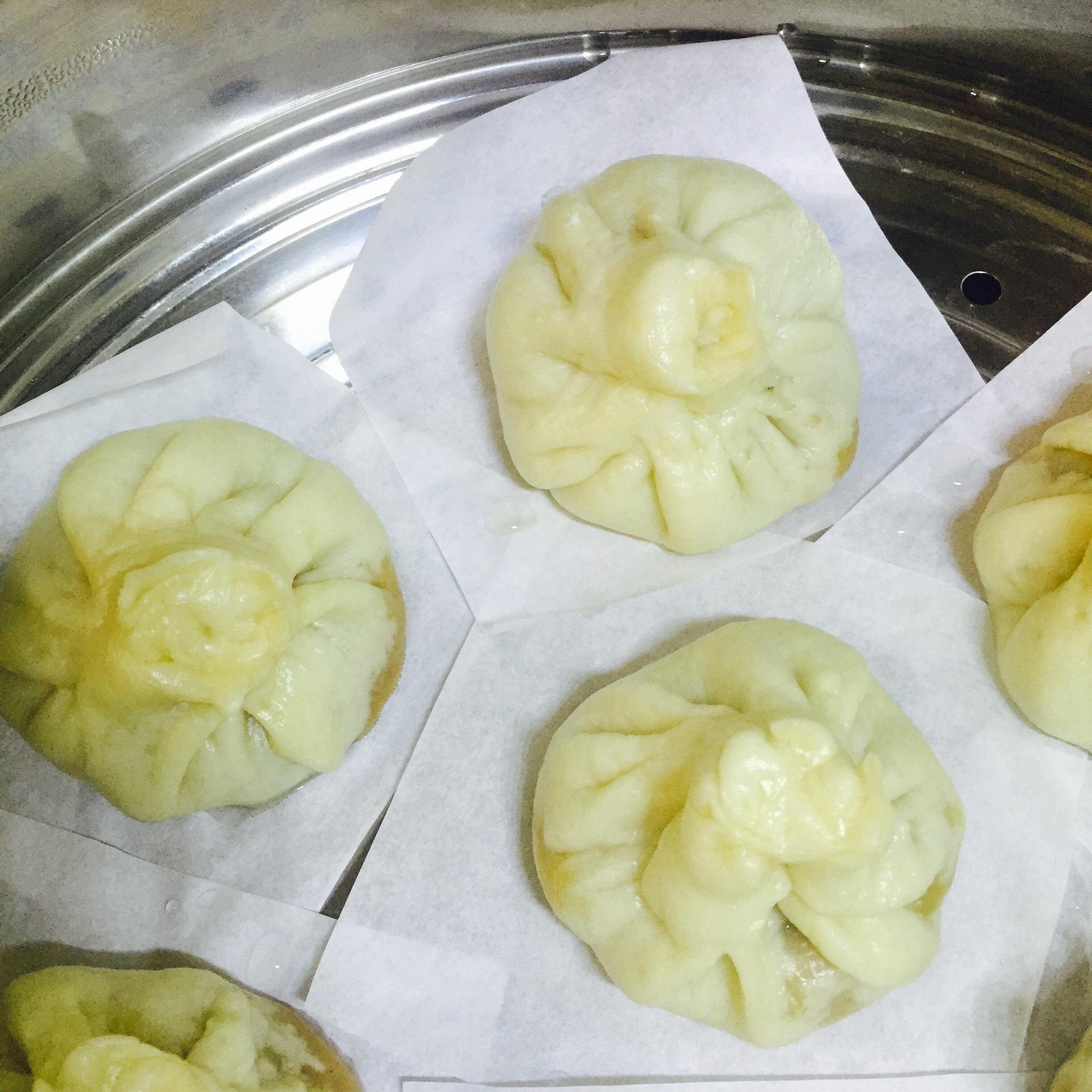 肉包子,杠杠的