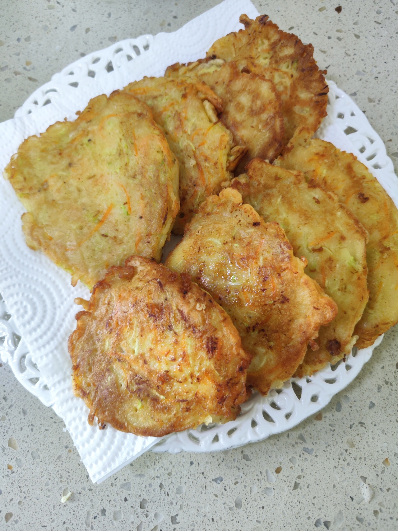 葫芦瓜🥕虾皮鸡蛋饼的做法