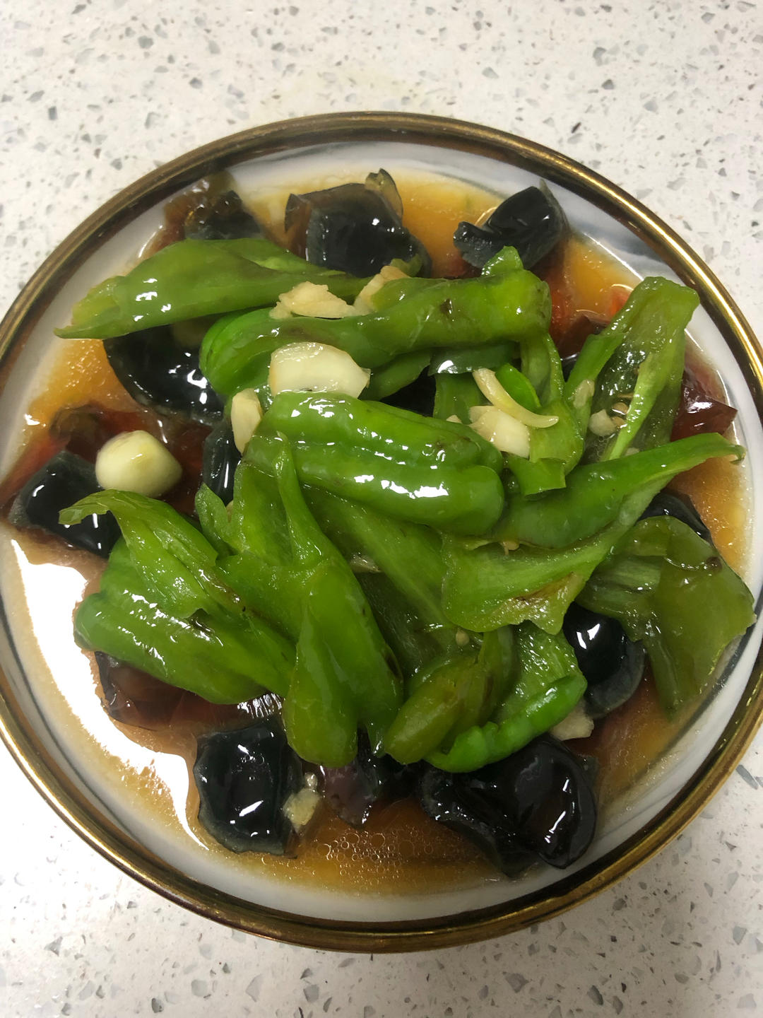 青椒皮蛋