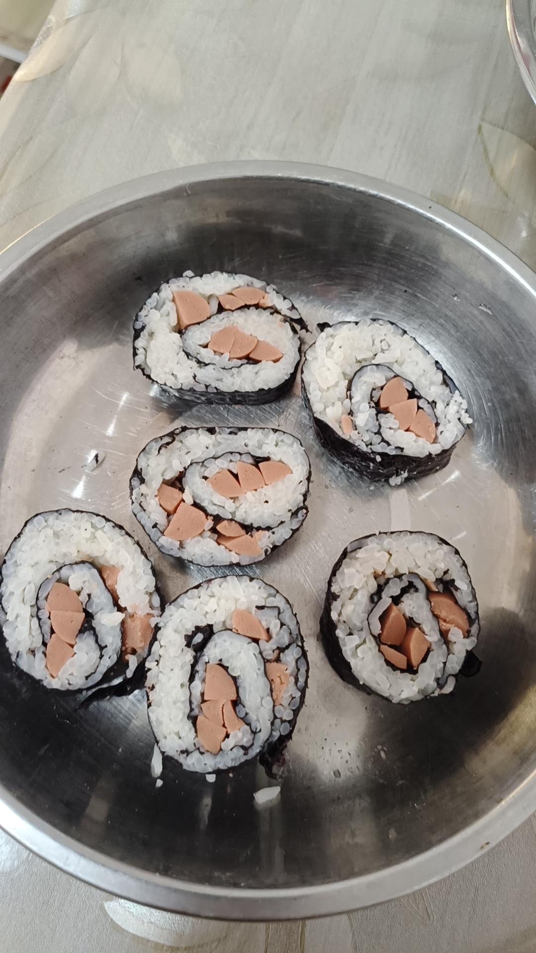 自制寿司（含寿司醋配方和超详细寿司卷法）