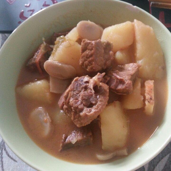 土豆炖牛肉
