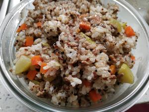 牛肉西红柿藜麦焖饭（辅食）的做法 步骤8