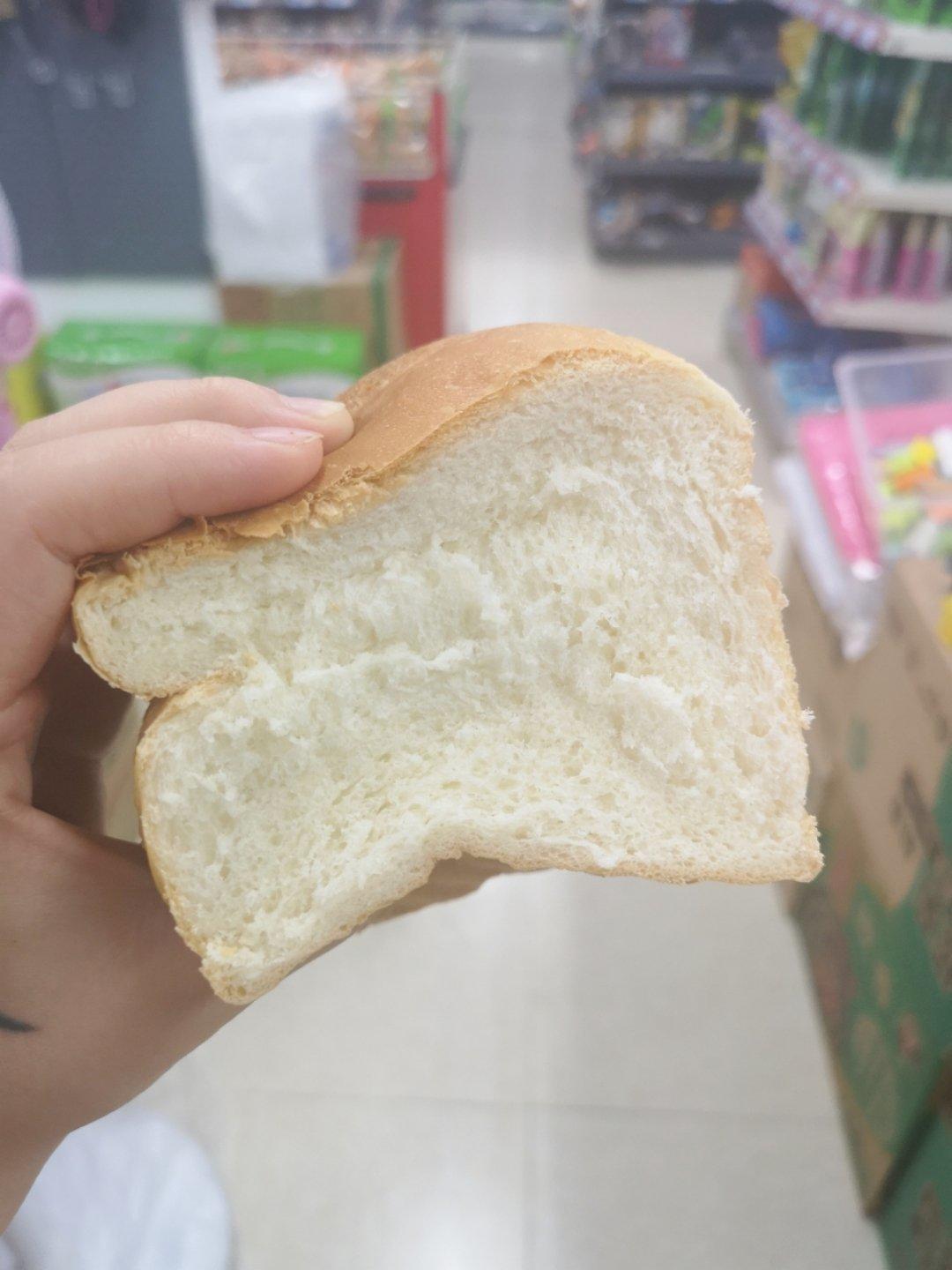 超级绵~奶白吐司