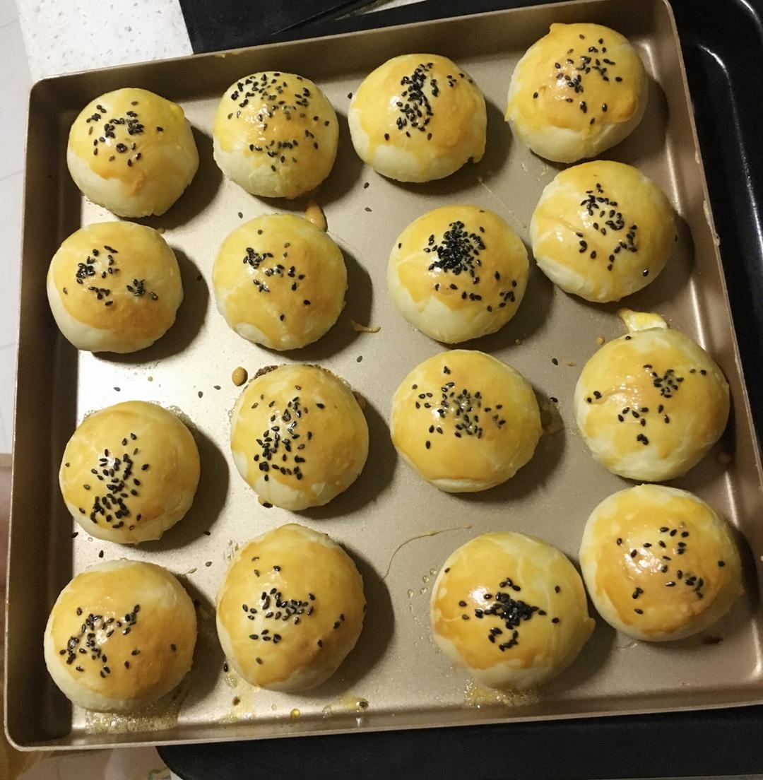 蛋黄酥酥酥（超级奶香黄油版）