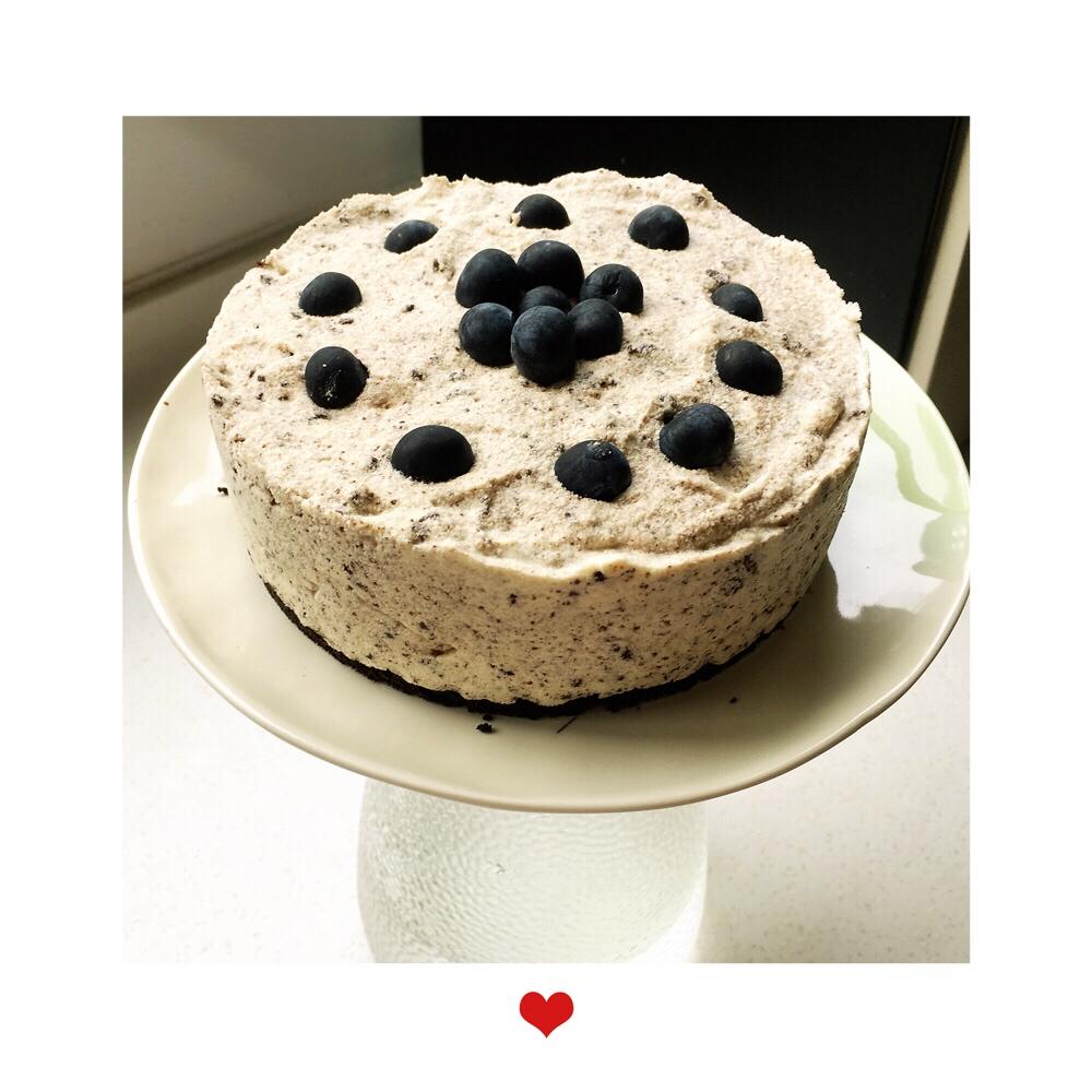 【奥利奥冻芝士蛋糕】拯救新手的免烤美味甜点