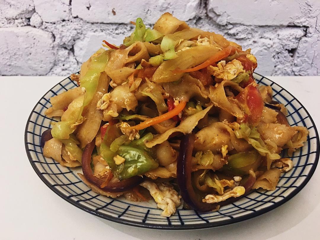 炒刀削面的做法