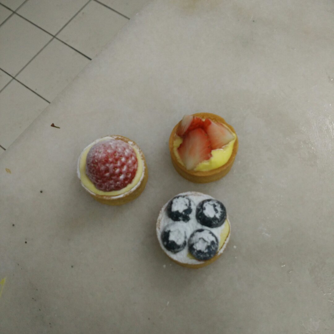 杏仁奶油草莓塔