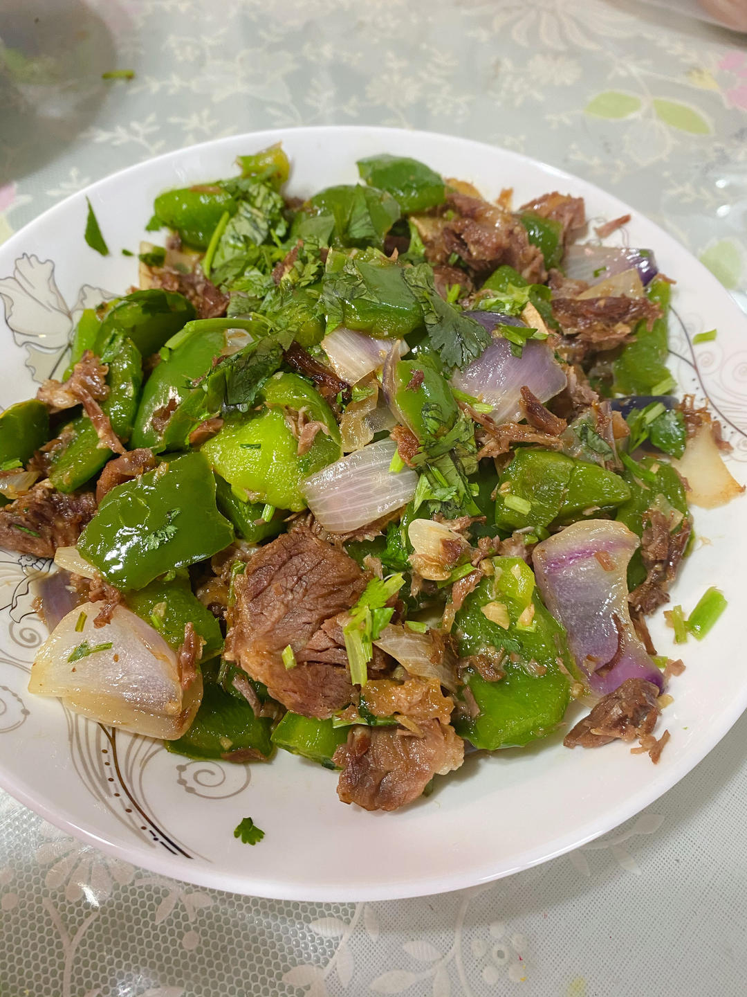 【小高姐】青椒牛肉 如何炒出嫩滑的牛肉