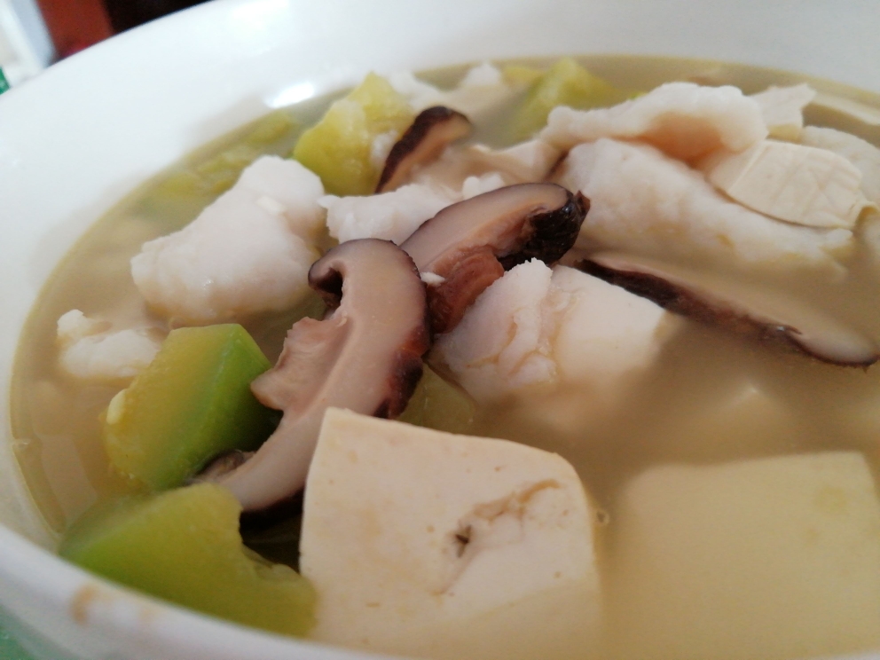 鲜掉牙的南瓜巴沙鱼炖豆腐的做法