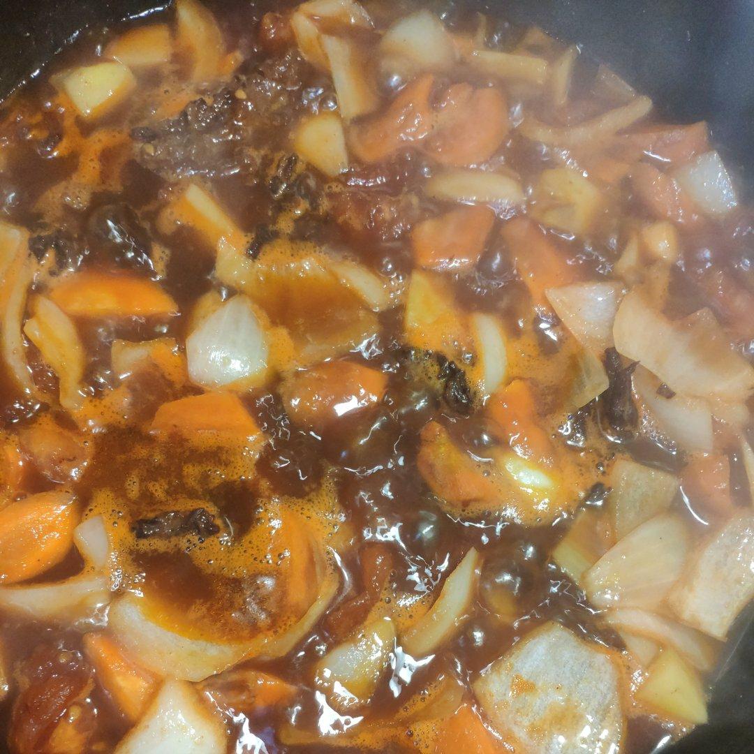 土豆炖牛肉