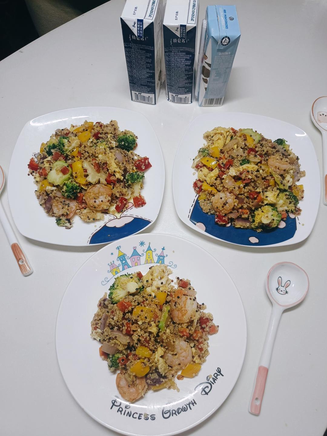 减脂三色藜麦饭