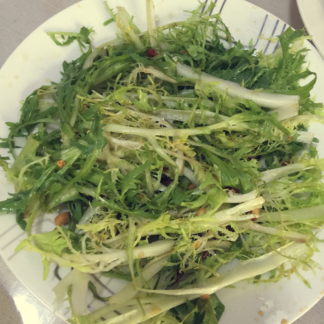凉拌苦菊