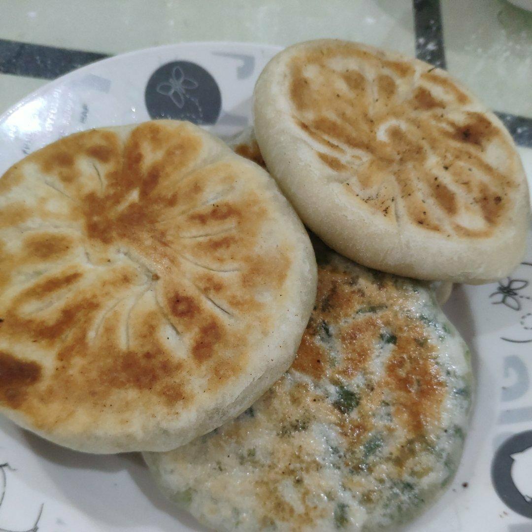 茴香鸡蛋馅饼