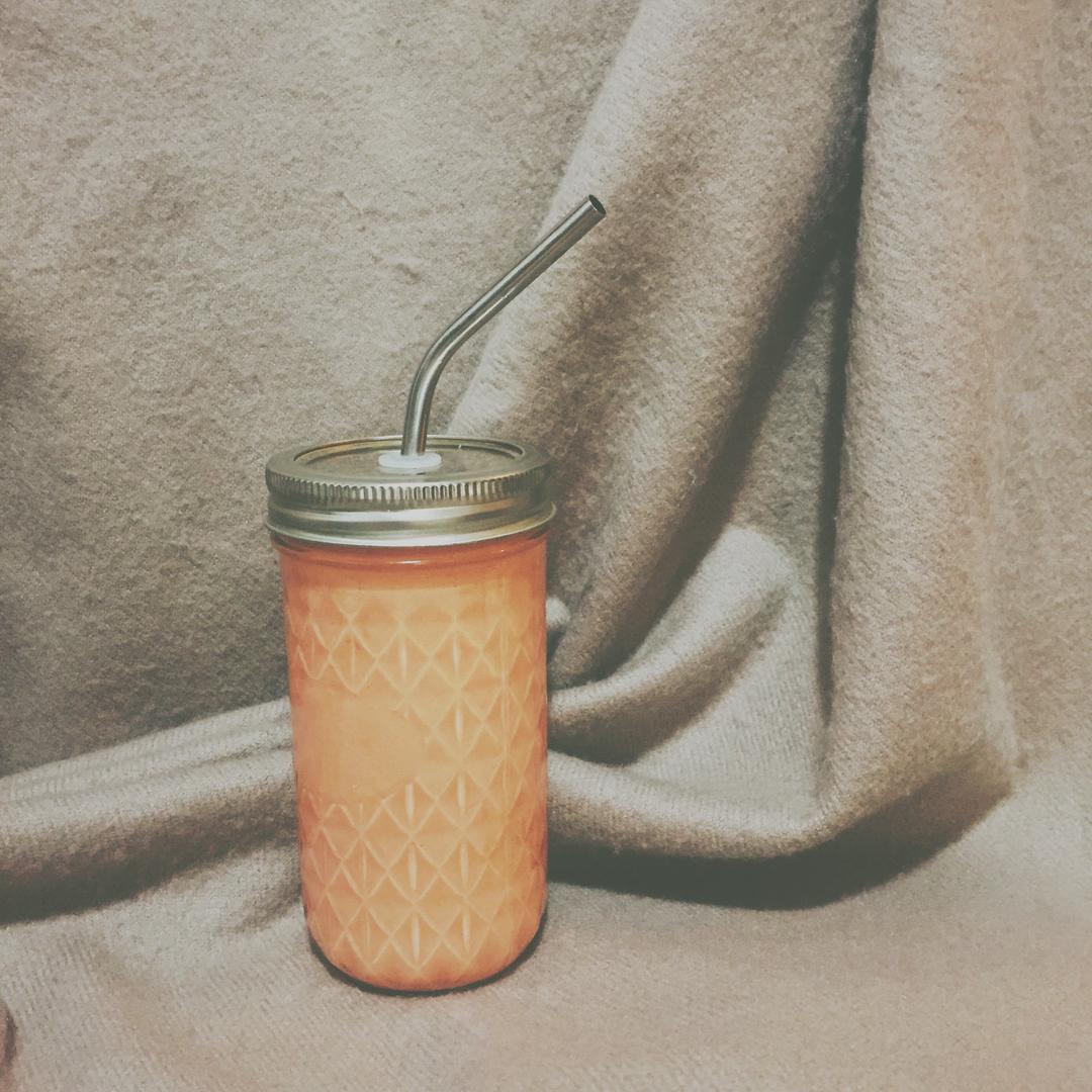 胡萝卜香蕉奶昔