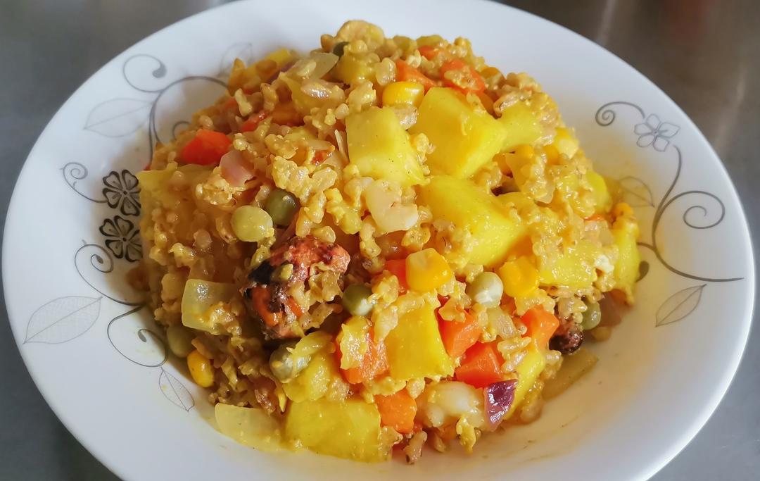 超正の泰式菠萝炒饭
