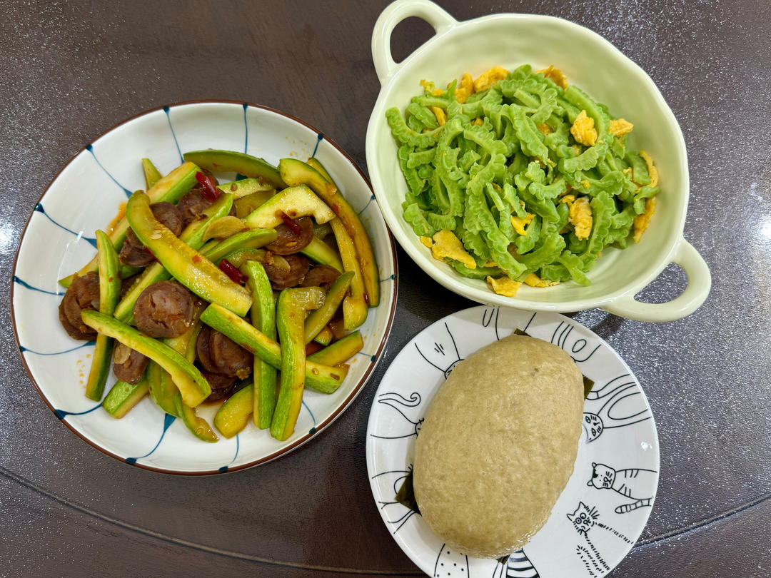西葫芦炒肉(干锅西葫芦)