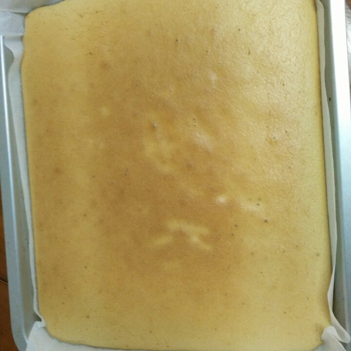 8寸蜂蜜戚风蛋糕