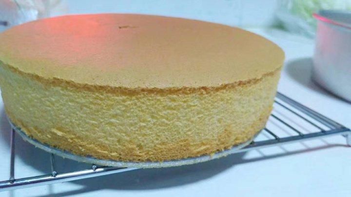 基础戚风蛋糕【承重好、可做奶油蛋糕内胚】