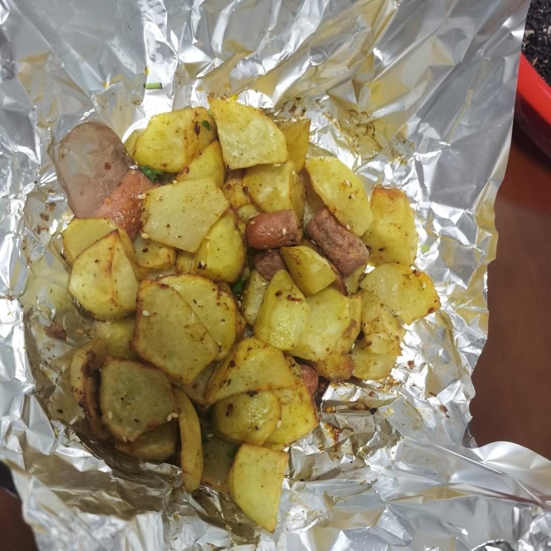 空气炸锅 孜然土豆香肠