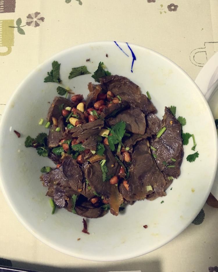 凉拌牛肉