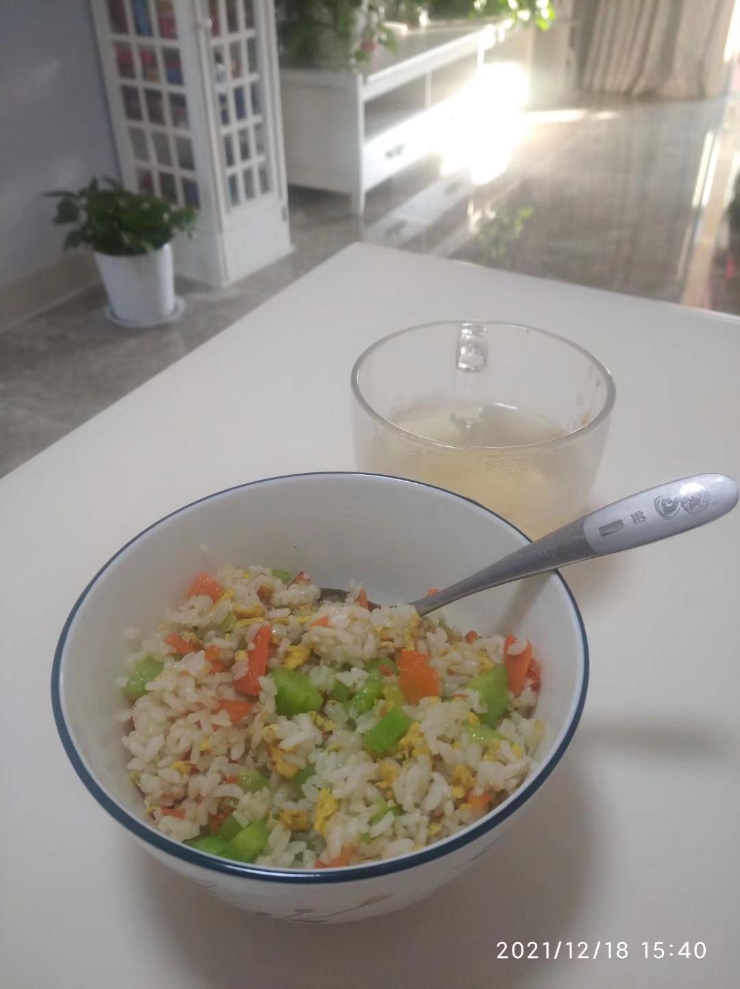 爱心三餐