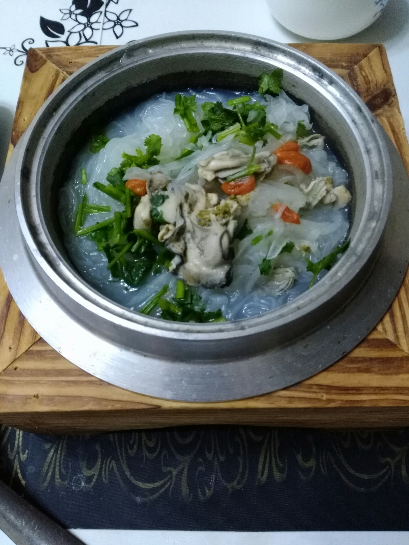 萝卜牡蛎汤的做法