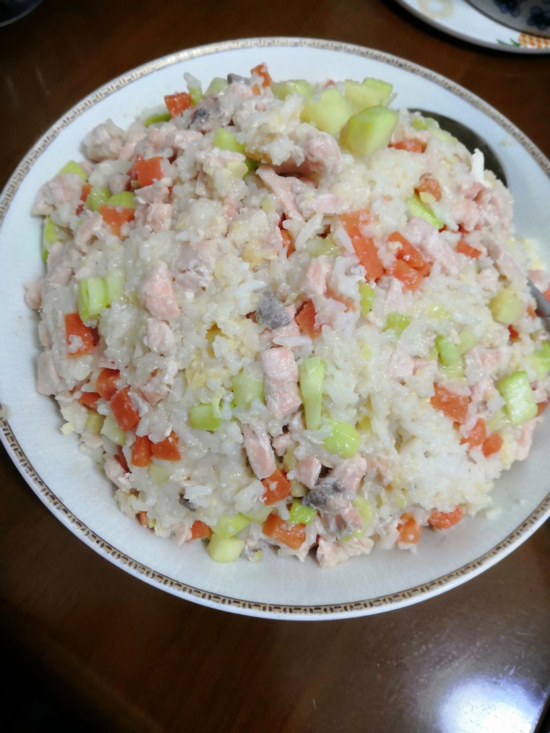 芦笋三文鱼炒饭