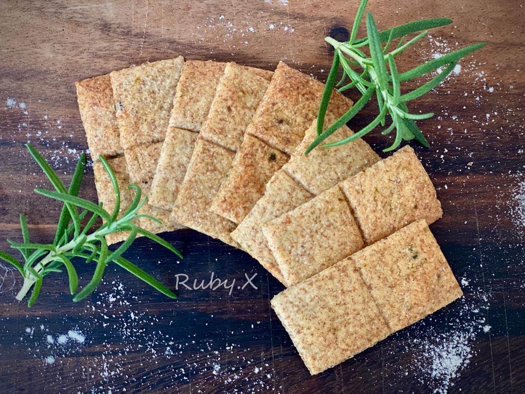 废弃酵种造起来-香葱苏打饼干