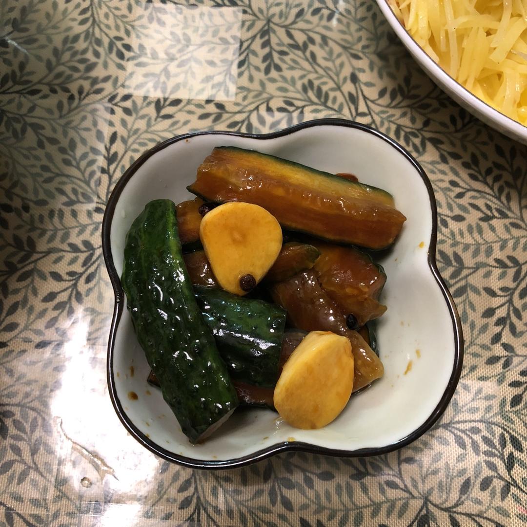 黄瓜咸菜