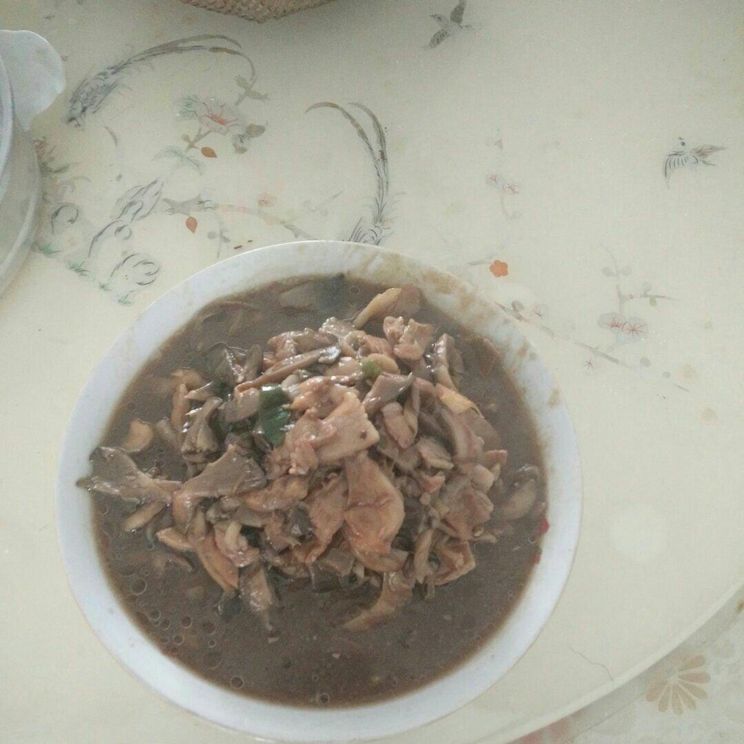 蘑菇炒肉丝