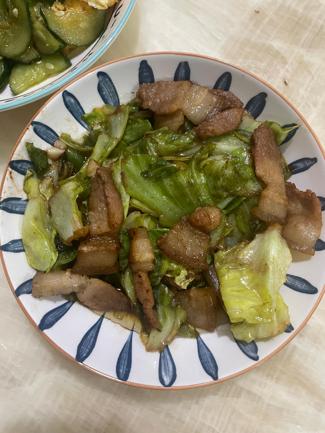 手撕包菜（五花肉版，又简单又下饭）