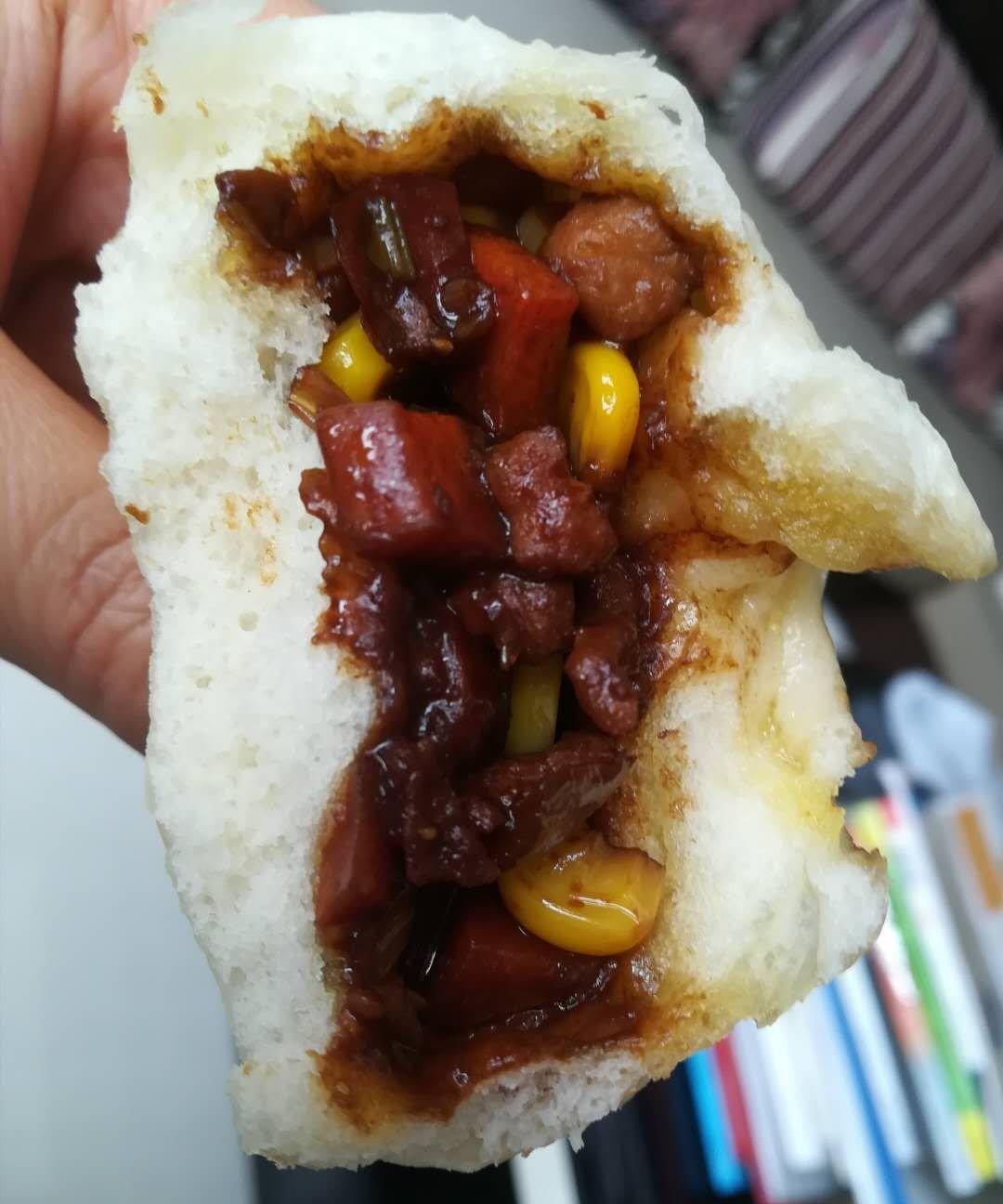 洋葱酱肉丁包子