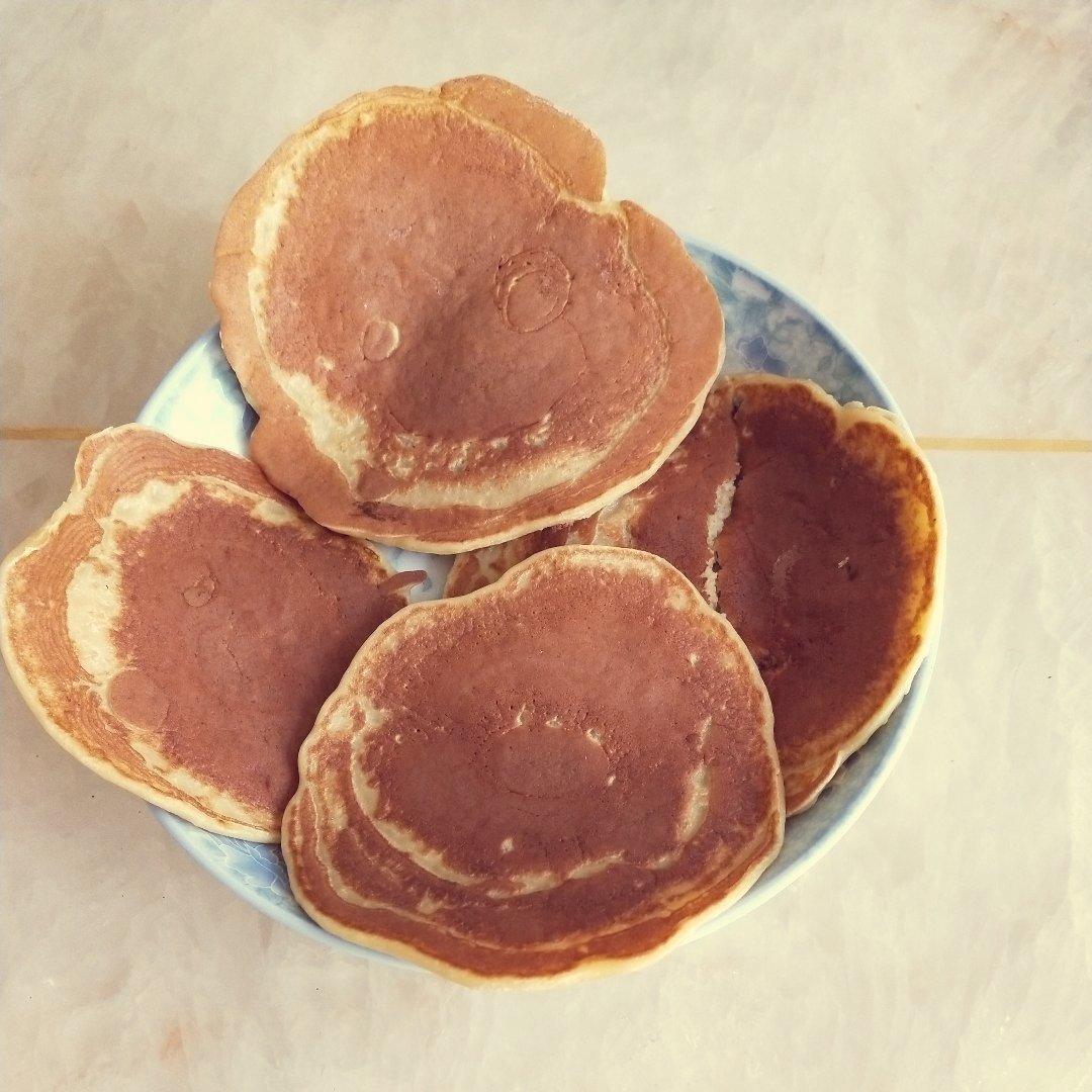 宝宝辅食【香蕉松饼】