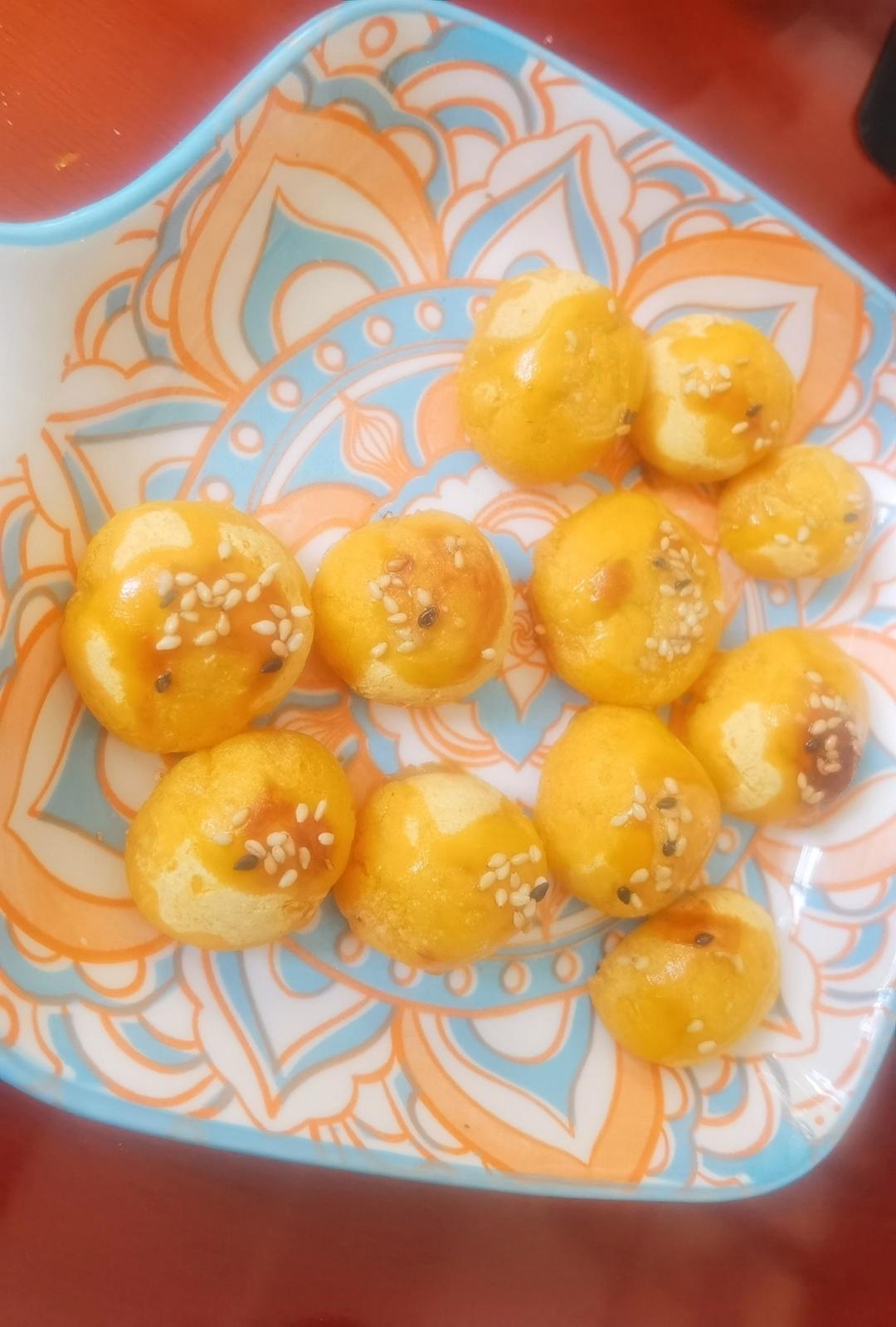 超简单小点心！香甜软糯，宝宝追着吃了好几个~