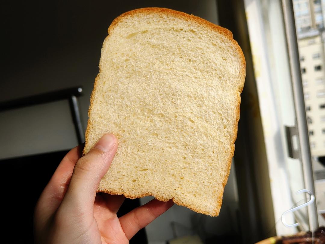 微咸味奶油吐司