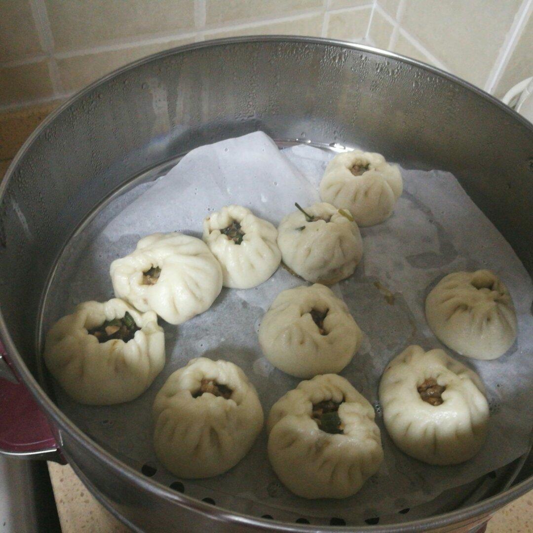用面包机和面做包子