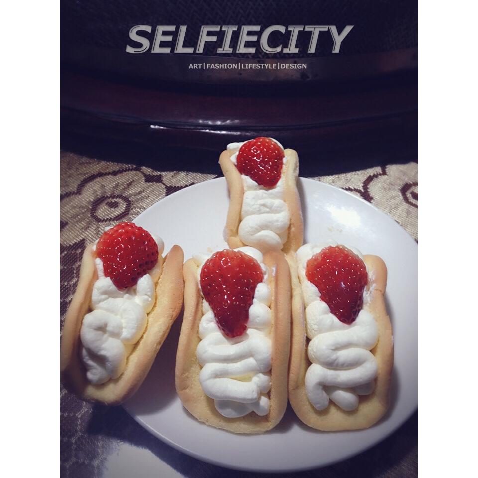 韩国最热门的甜品店Le Bread Lab的草莓蛋糕卷