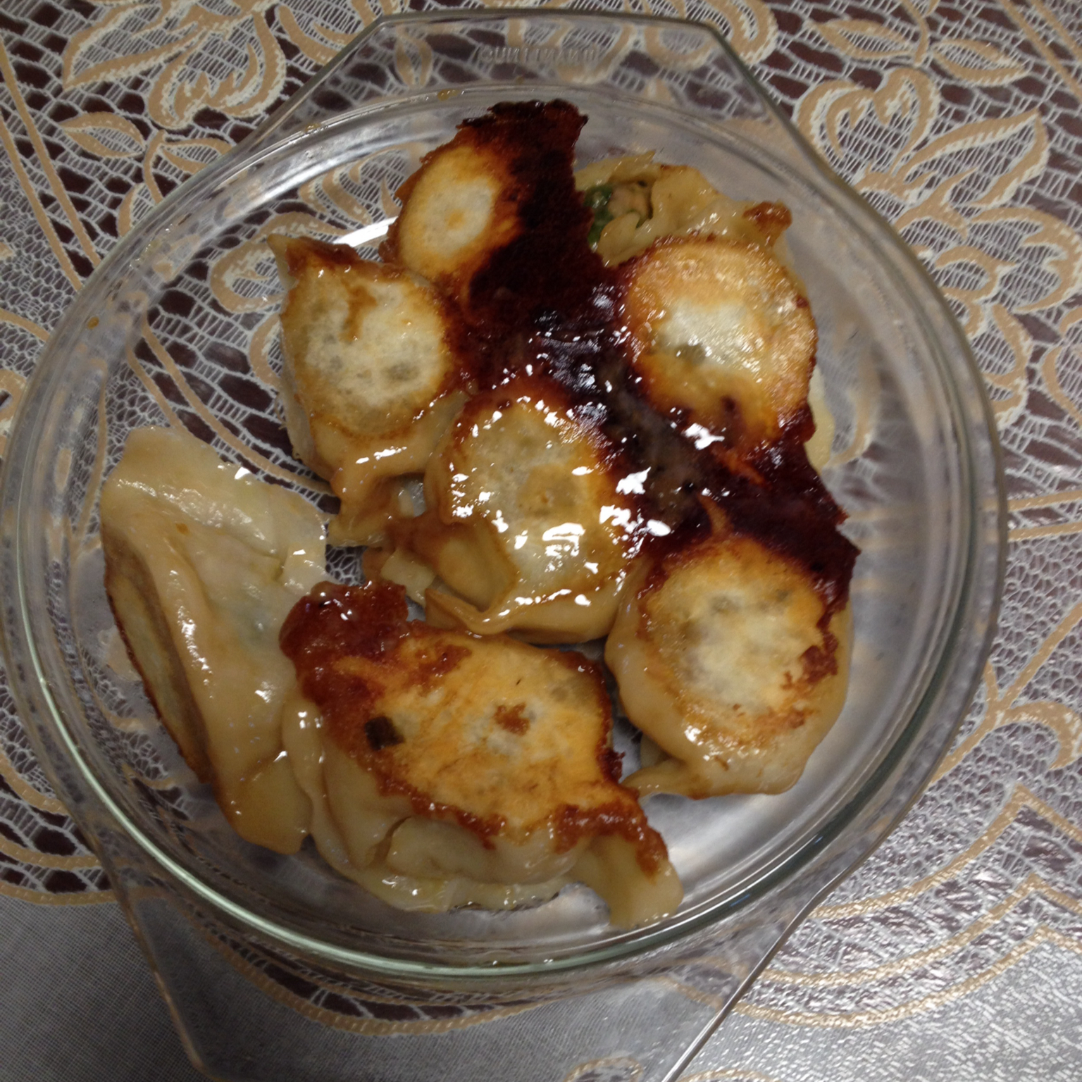 速冻水饺吃腻了吗~变锅贴吧(๑´ڡ`๑)