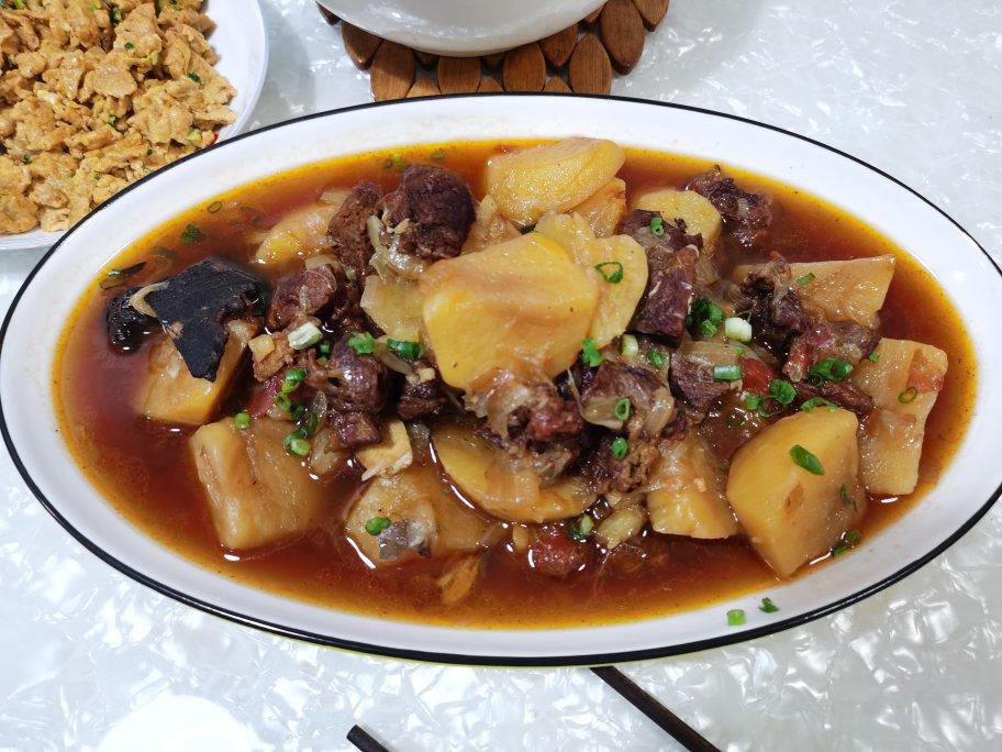番茄土豆炖牛肉 里的小秘密
