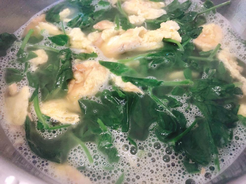 豌豆尖鸡蛋汤