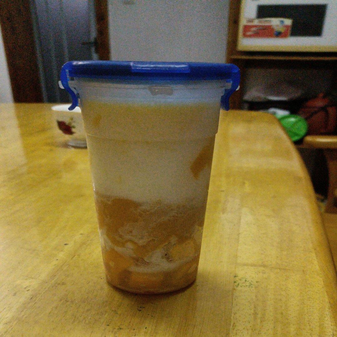 港式甜品——杨枝甘露(芒果西米露)附芒果花切法