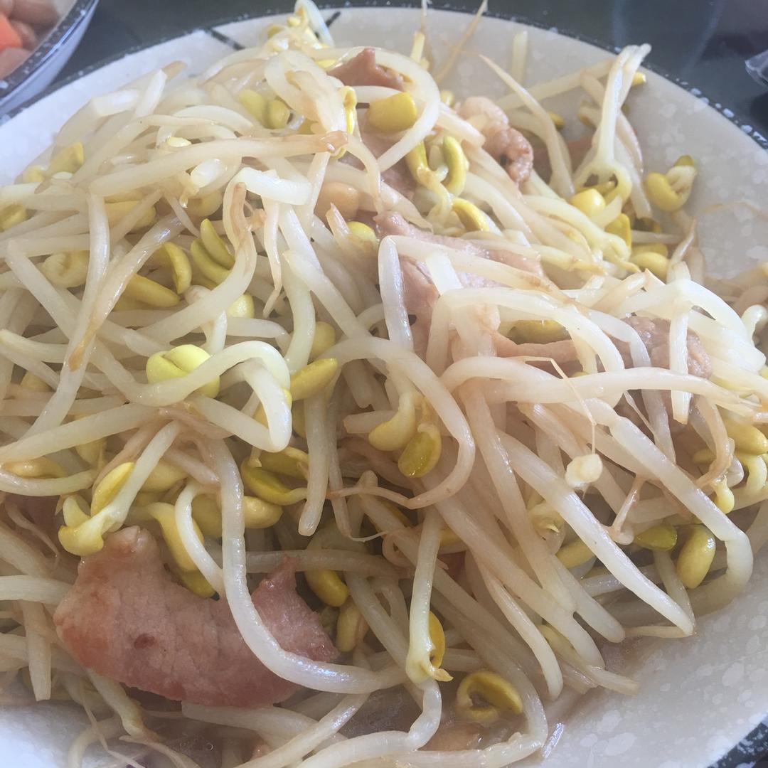 黄豆芽炒肉