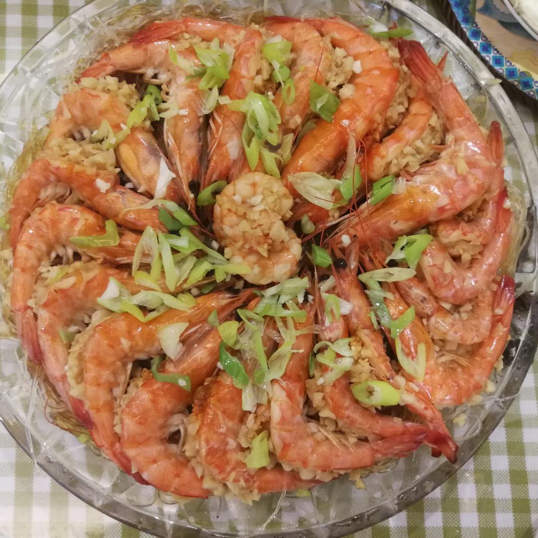 蒜蓉粉丝蒸大虾