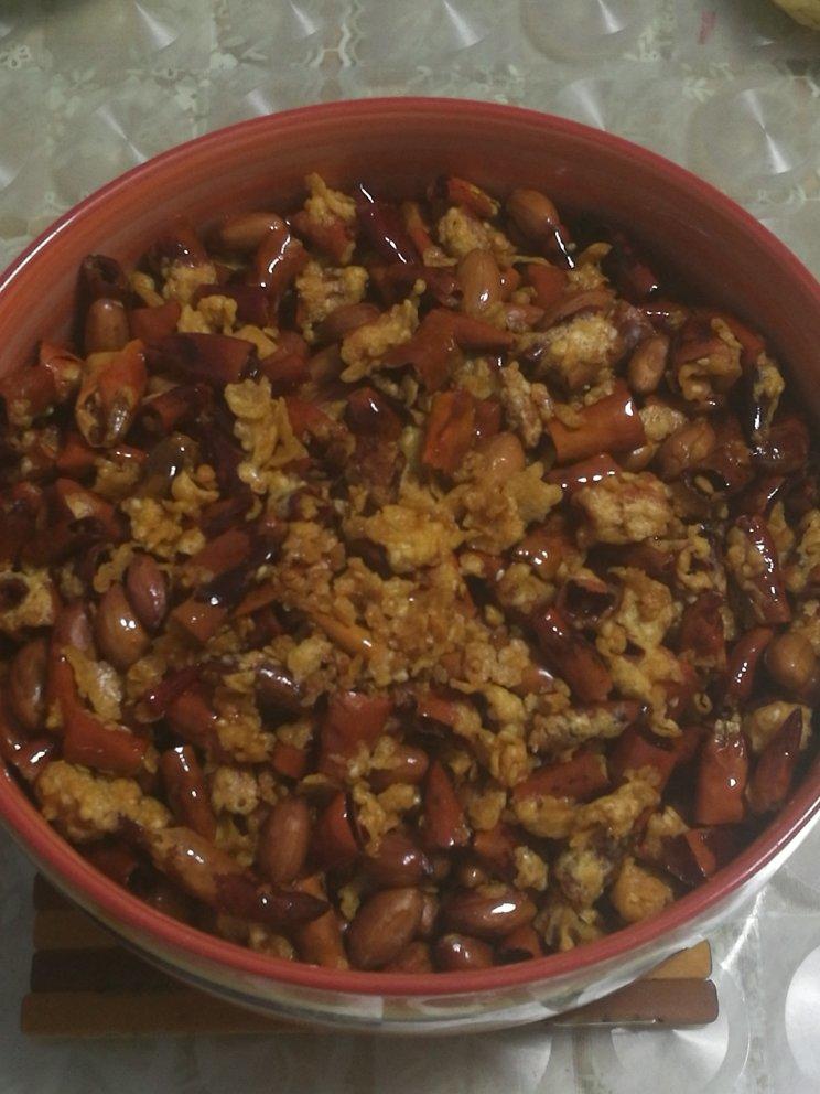 辣椒酥