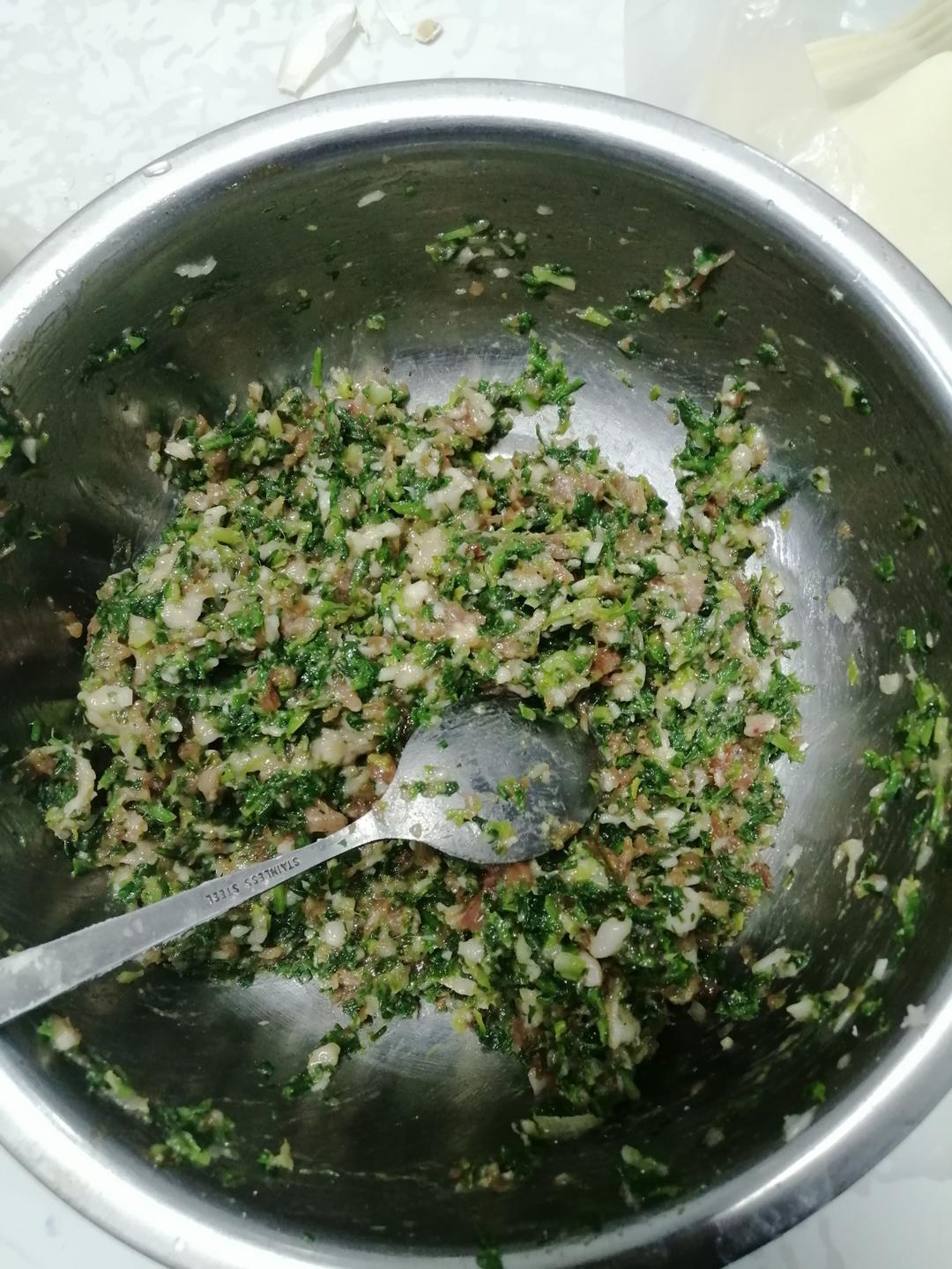 上海荠菜大馄饨