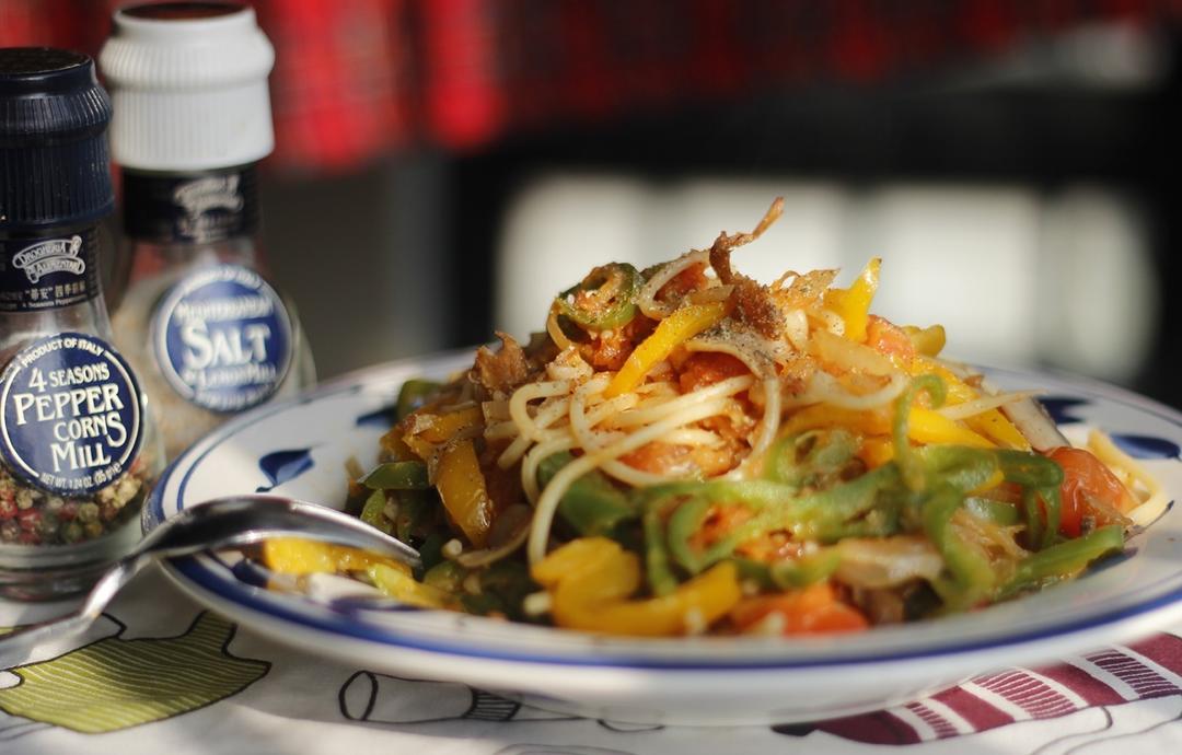 拿波里凤尾鱼意面